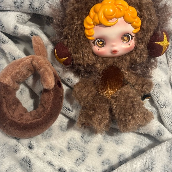 You Found Me Plush Doll pendant - Picture 6 of 7